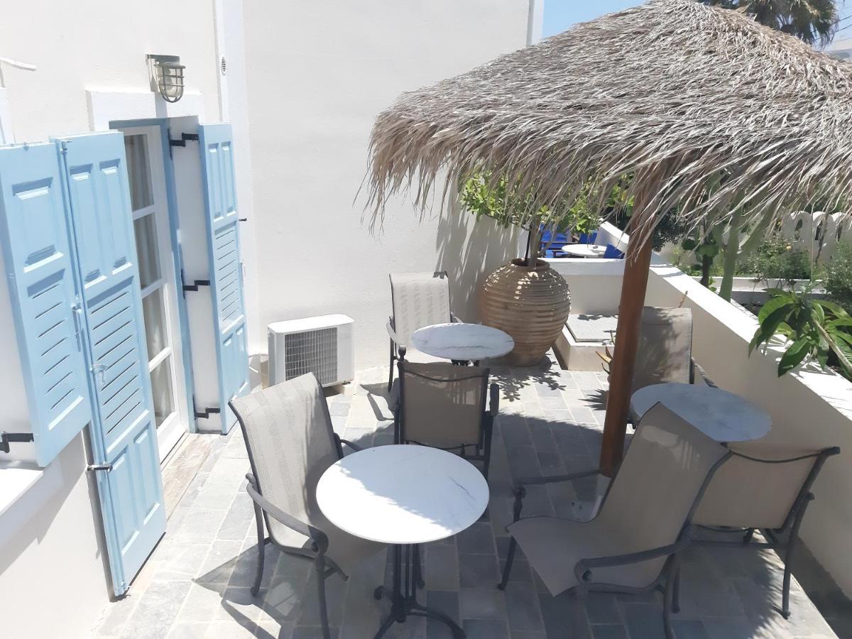 Villa Nikos Karamolegkos Kamari Bagian luar foto