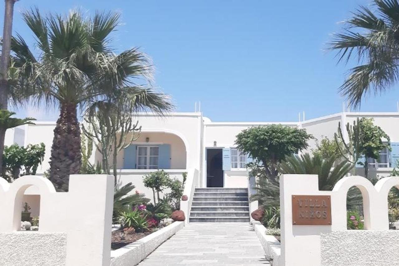 Villa Nikos Karamolegkos Kamari Bagian luar foto