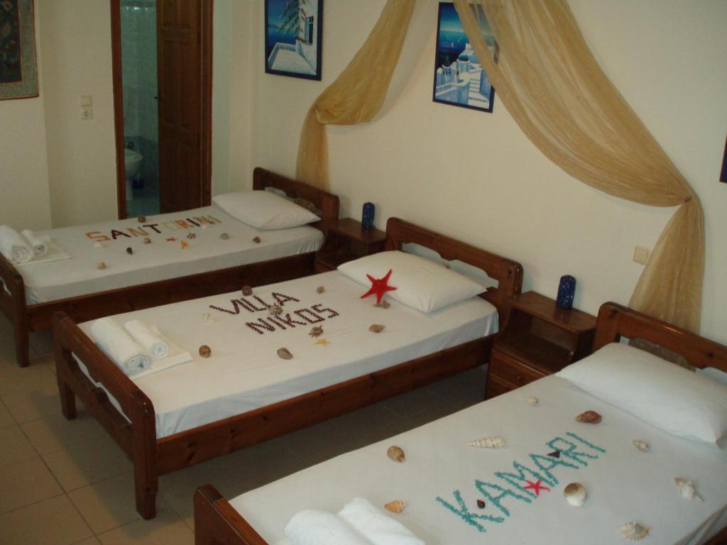 Villa Nikos Karamolegkos Kamari Ruang foto